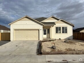 Building Photo - 1270 Shadow Ln