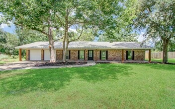 Building Photo - 6930 S Oak Bend Dr