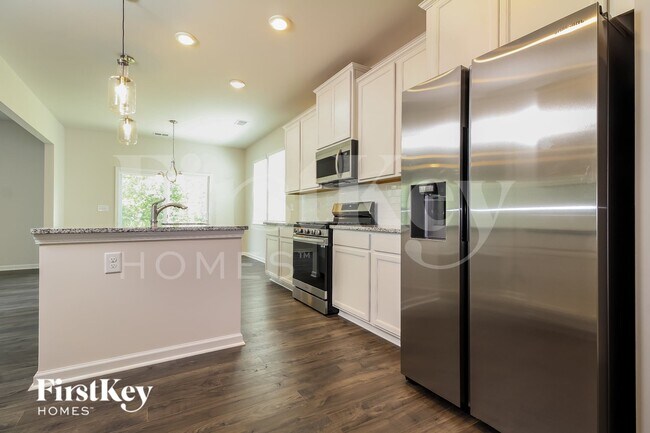Foto del edificio - 304 Ashborne Ln