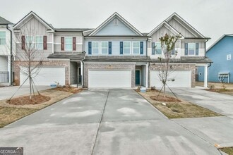 Building Photo - 4541 Bishops Ln