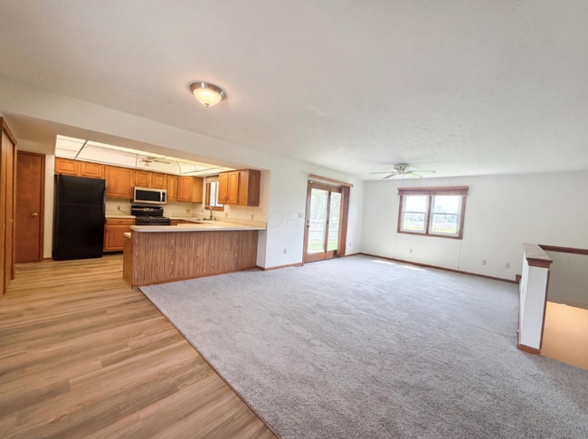 Building Photo - 610 Executive Blvd