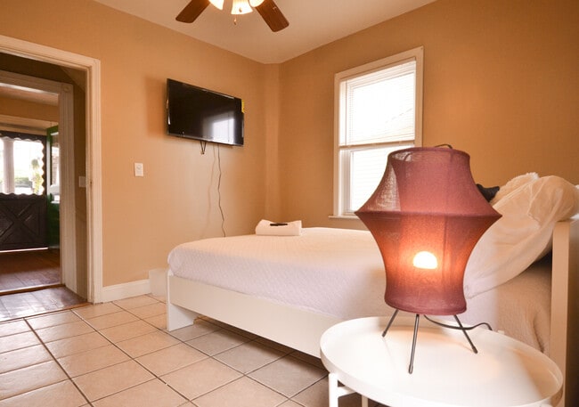 Photo - 148 Ohio Ave House