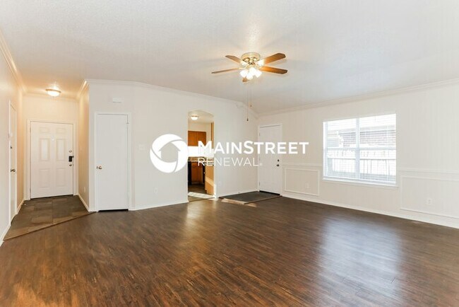 Foto del edificio - 3 Bedroom Pet-Friendly Home in Fort Worth, TX with Main Street Renewal