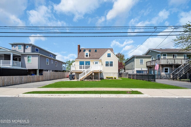 Building Photo - 316 NJ-37