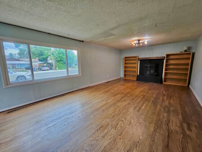 Foto del edificio - Updated one level ranch home close to UCCS!