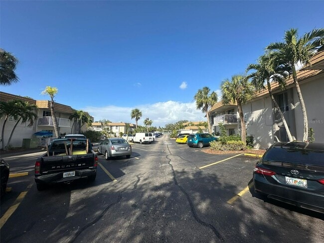 Building Photo - NICE UNIT FOR RENT!!! 1/1 EXCELLENT LOCATION!!