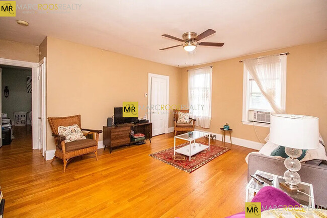 Building Photo - 236 Cypress St