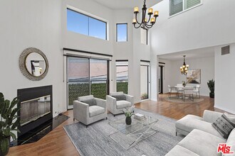 Building Photo - 12000 Goshen Ave