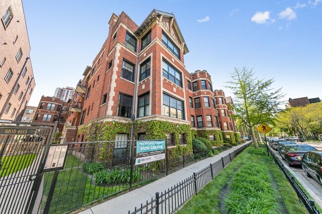 Building Photo - 6107 N Winthrop Ave