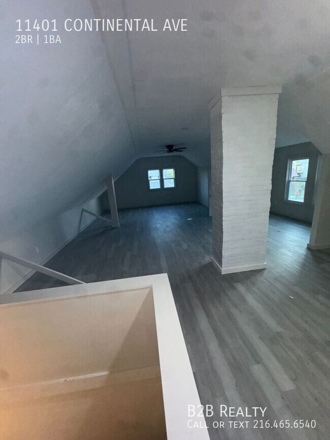 Foto del edificio - 11401 Continental Ave