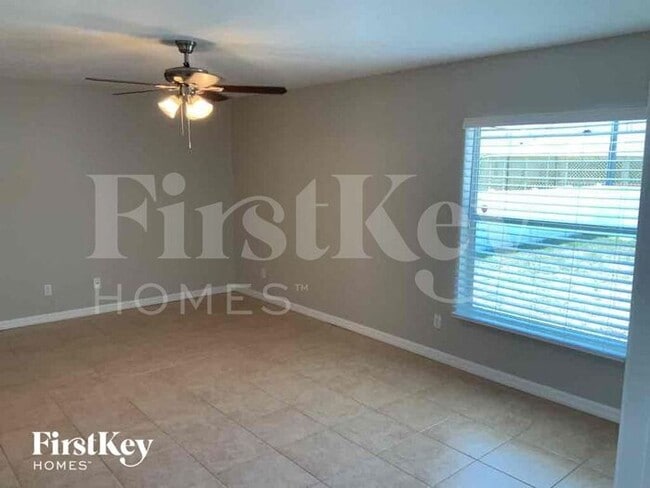 Building Photo - 11093 Sunnydale Ave