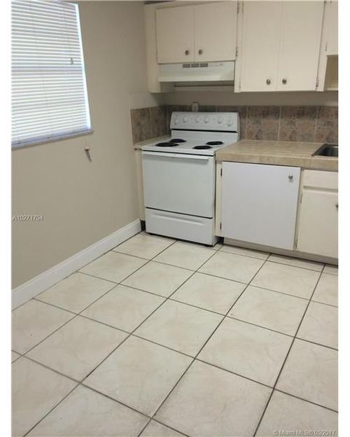 Foto del edificio - 5100 SW 41st St