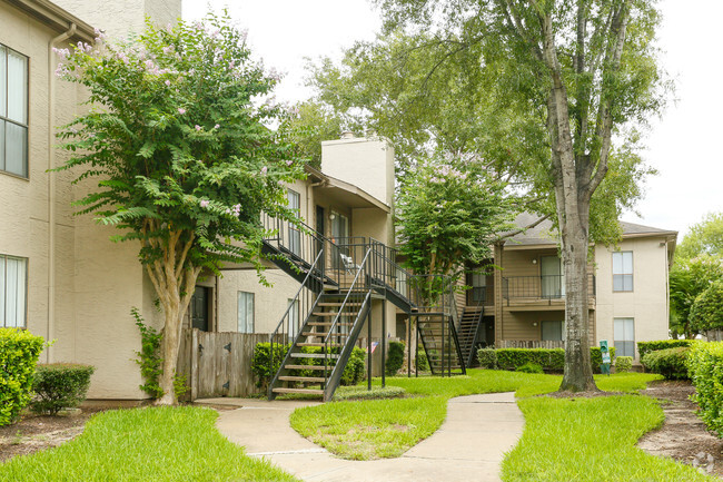 Wilshire Park Apartments - Houston, TX | Apartments.com