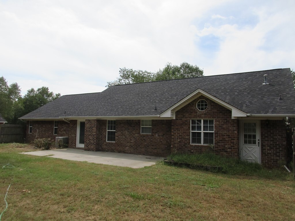 Building Photo - 1235 Falling Water Ln