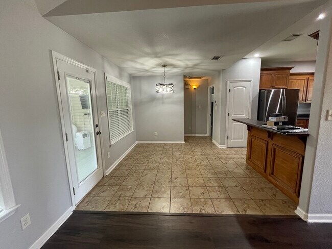 Foto del edificio - 5337 Branch Point Dr
