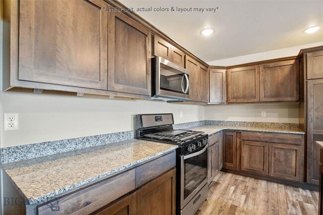 Building Photo - 704 Black Diamond St