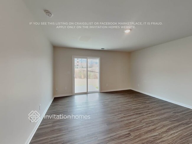 Foto del edificio - 7316 Olive Coast St