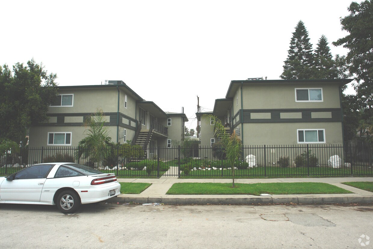 Foto del edificio - 3185-3191 Atwater Ave