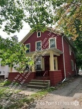 Building Photo - 607 Seymour Ave