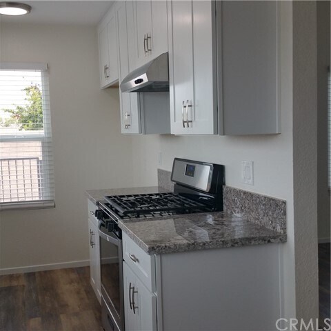Foto del edificio - 228 Springfield Ave