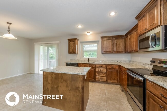 Building Photo - 407 Golfview Dr