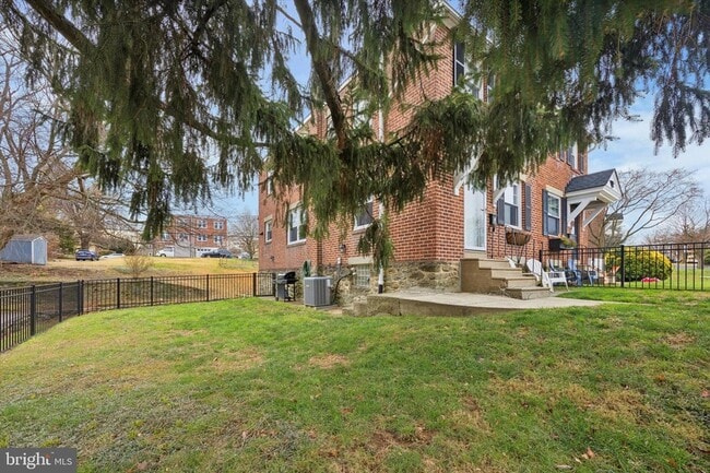 Foto del edificio - 519 Acorn St