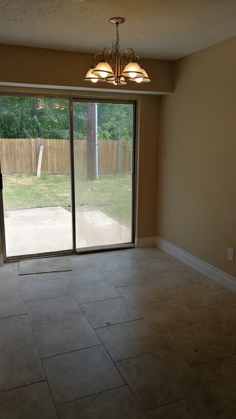 Building Photo - 16806 Espinosa Dr