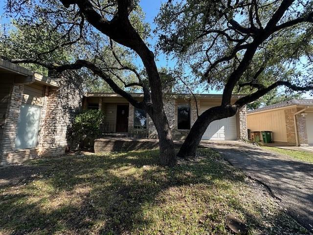 Foto principal - 8711 Westover Club Dr