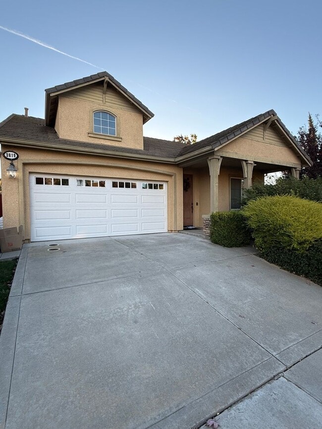 Photo - 3819 Kaweah St House