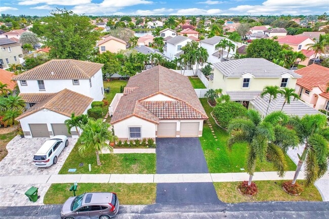 Foto del edificio - 1975 NW 191st Ave