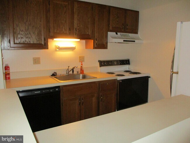 Foto del edificio - 23252 Chestnut Oak Ct