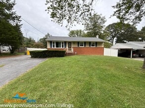 Building Photo - 1410 Evergreen Rd