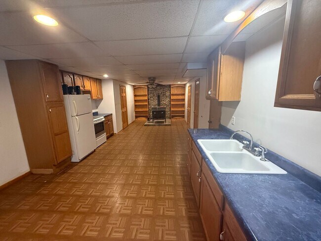 Foto del edificio - Spacious 5 Bedroom Home in a Peaceful Country Setting