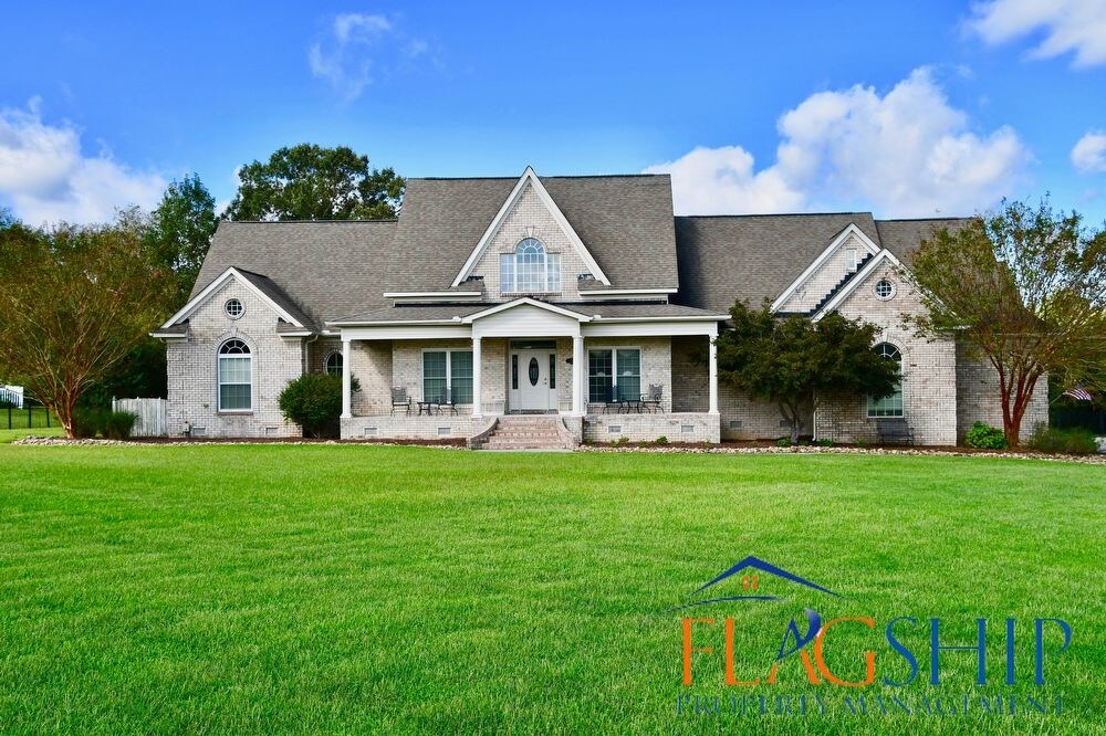 Foto principal - 2915 Landing Cir
