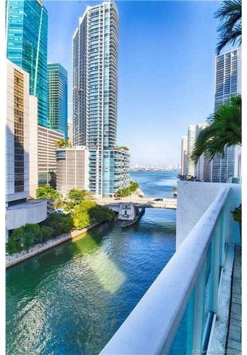 Foto del edificio - 41 SE 5th St