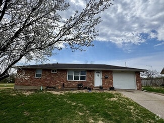 Building Photo - 1620 Kathy Dr