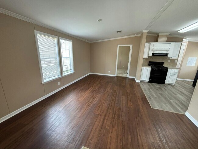 Foto del edificio - 6305 Colonial Dr