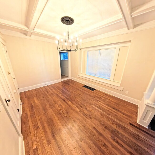 Foto del edificio - 308-310-310 Crosman Terrace