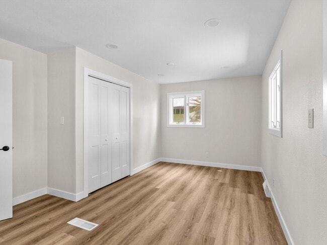Building Photo - 1621 Ruby Ln