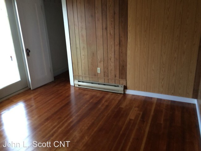 Building Photo - 3 br, 2 bath House - 480 Cascade Ave.