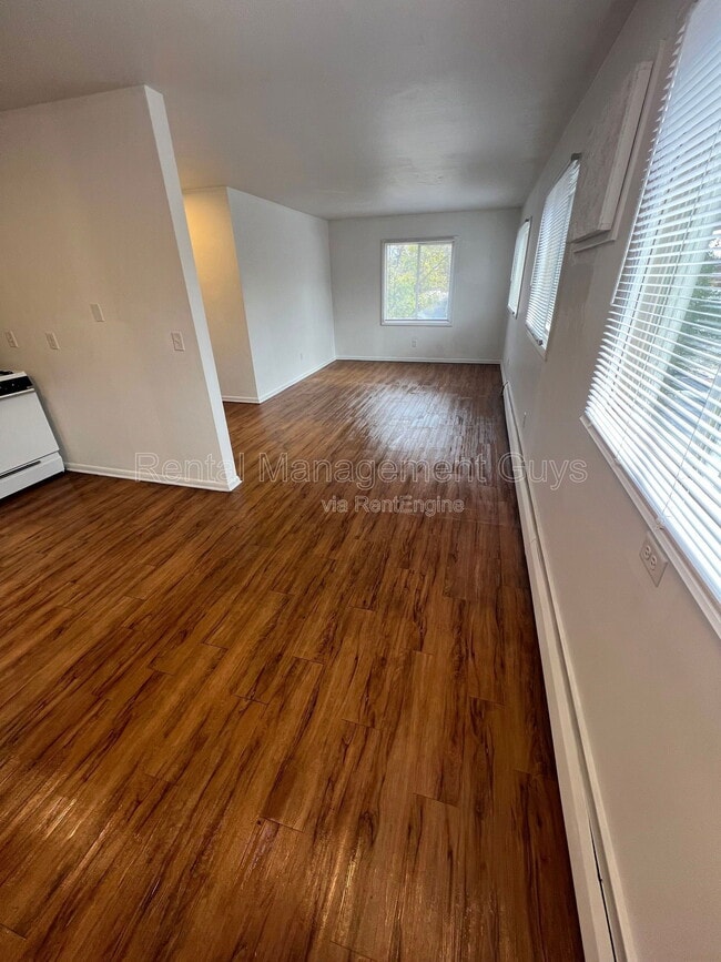 Foto del edificio - 3311 Fremont Ave N