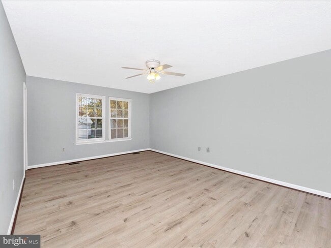 Building Photo - 408 Willow Hill Pl