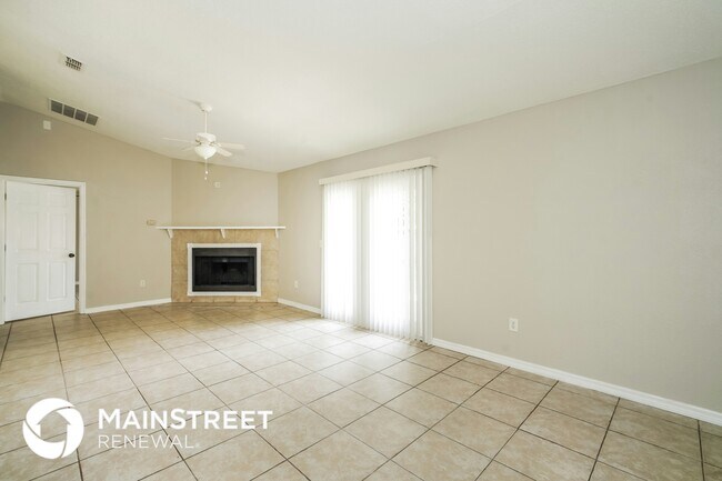 Building Photo - 1553 Faircloth Ct