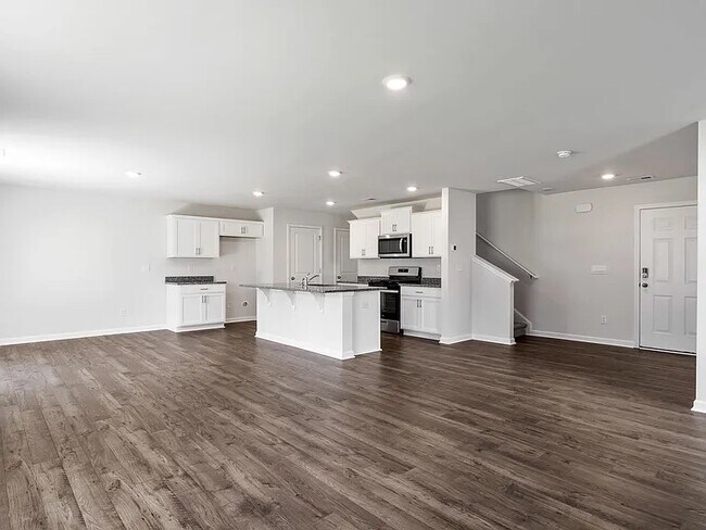 Foto del edificio - 565 Evaleigh St