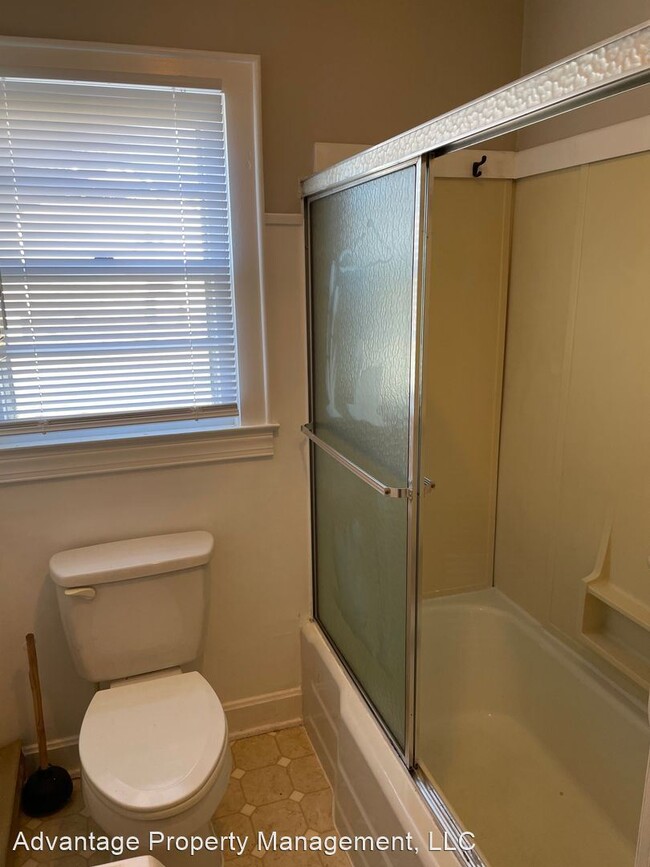Foto del edificio - 3 br, 1 bath House - 1016 Trinity Street