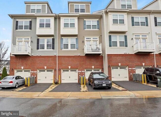 Foto del edificio - 4843 Dane Ridge Cir