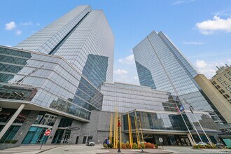 Building Photo - 1 Renaissance Square