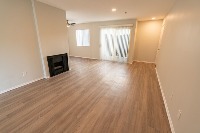 Foto del interior - 10755 Kling Street