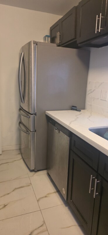 Foto del edificio - 900 NE 209th Terrace