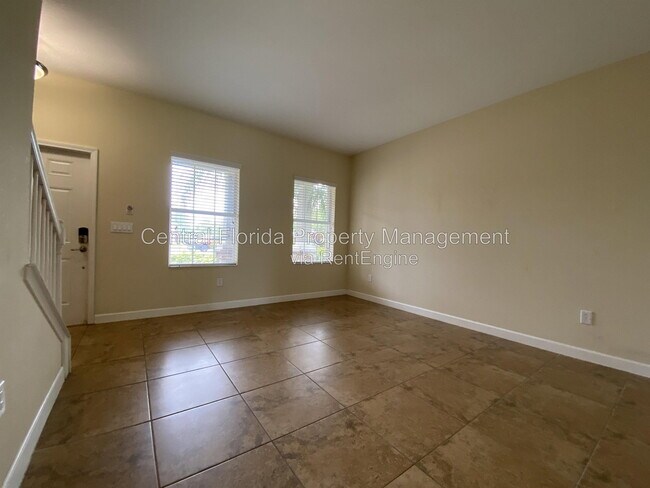 Foto del edificio - 6119 Waterside Island Ln